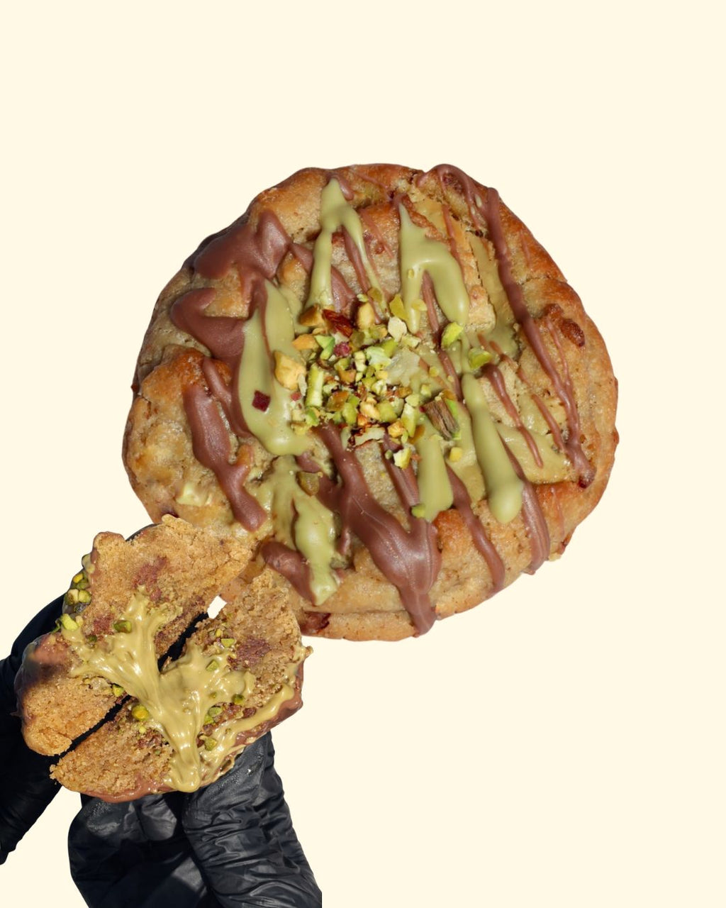 Pistachio Milk Chocolate Chunky Cookie